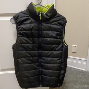 Mens size Small puffer vest